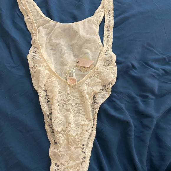 Free People  - RebeccHAH LACE Bodysuit - Small - Picture 6 of 7